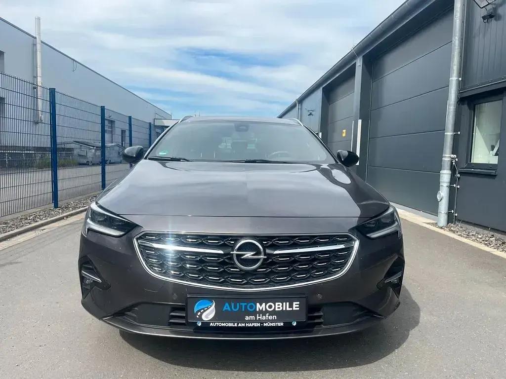 Gebraucht Opel Insignia 174 PS (127 kW) 2022 Grau Limousine