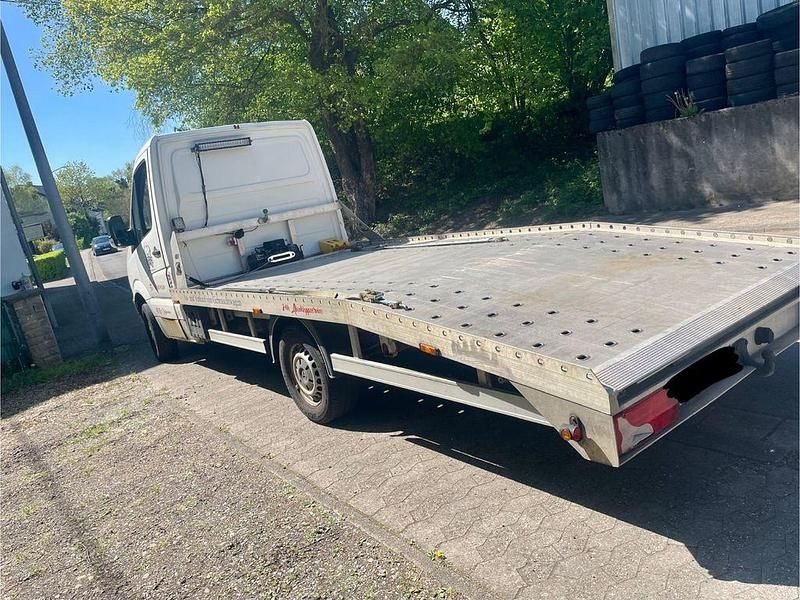 Weiß Gebraucht 2009 Mercedes Sprinter Van | 10.490 € (Fairer Preis) - Bild 1/4