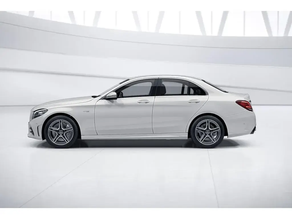 Gebraucht Mercedes C43 AMG Avantgarde 367 PS (269 kW) 2019 Unilack polarweiß Limousine