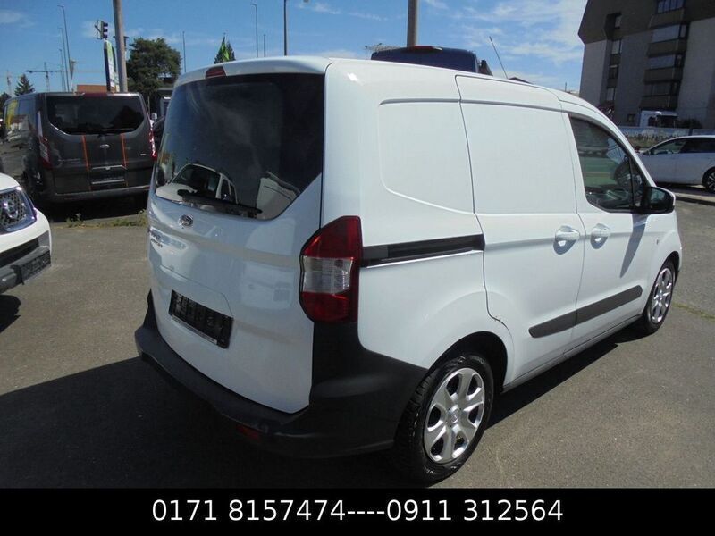 Gebraucht Ford Transit Trend 75 PS (55 kW) 2015 Frostweiß Van / Kleinbus