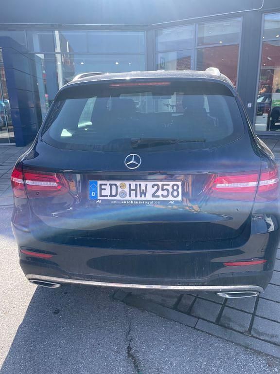 Gebraucht Mercedes GLC350 258 PS (189 kW) 2018 Blau SUV