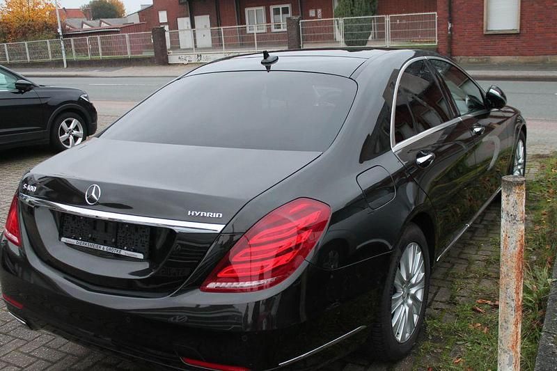 Gebraucht Mercedes S400 306 PS (225 kW) 2014 Braun Limousine