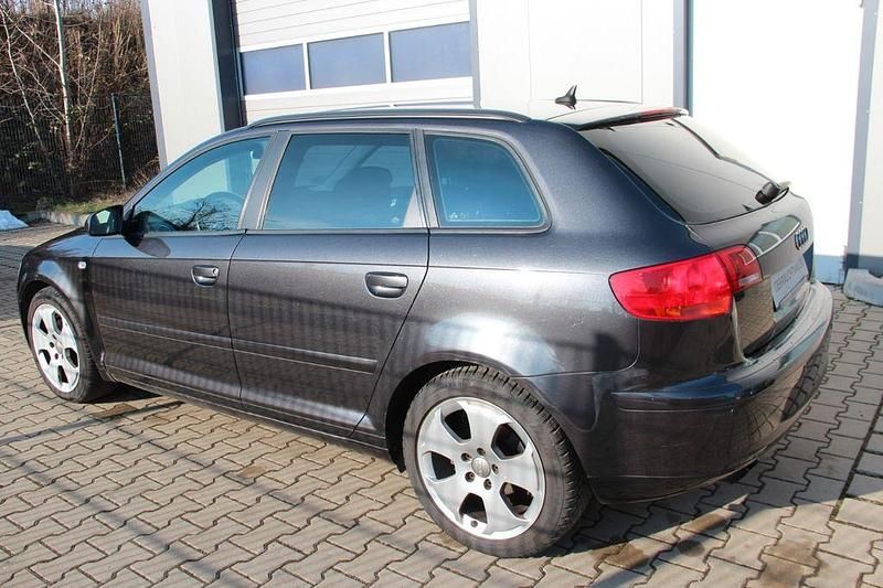 Gebraucht Audi A3 Ambition 140 PS (102 kW) 2005 Grau Kleinwagen