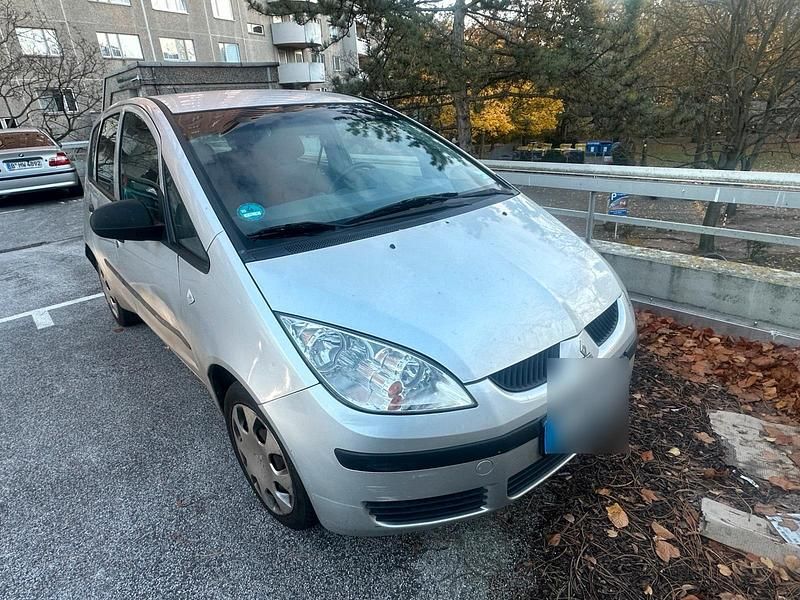 Silber Gebraucht 2005 Mitsubishi Colt Kleinwagen | 1.600 € - Bild 1/4