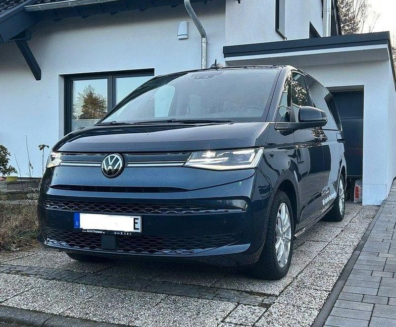 Gebraucht VW Multivan Life 218 PS (160 kW) 2022 Blau Van