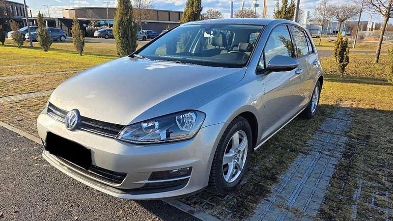 Gebraucht VW Golf VII 105 PS (77 kW) 2013 Grau Limousine