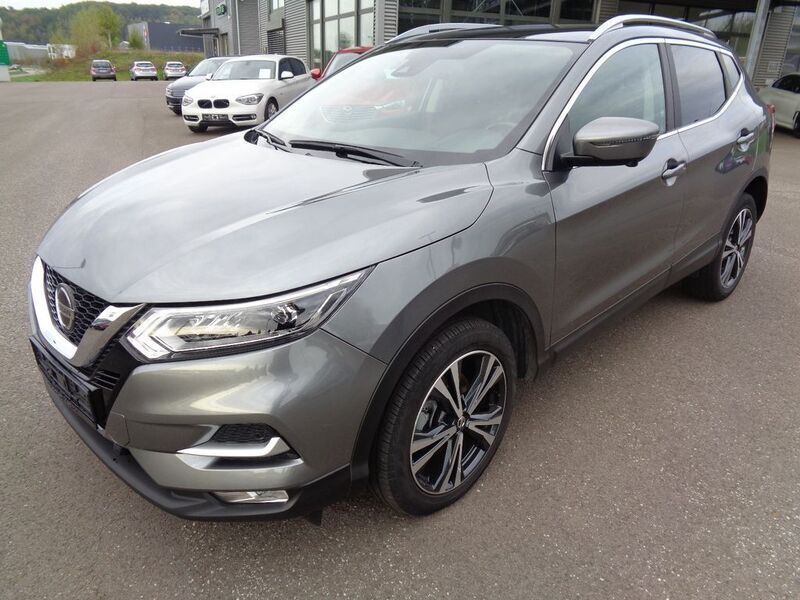 Grau Gebraucht 2019 Nissan Qashqai SUV | 19.999 € (Etwas zu teuer) - Bild 1/4