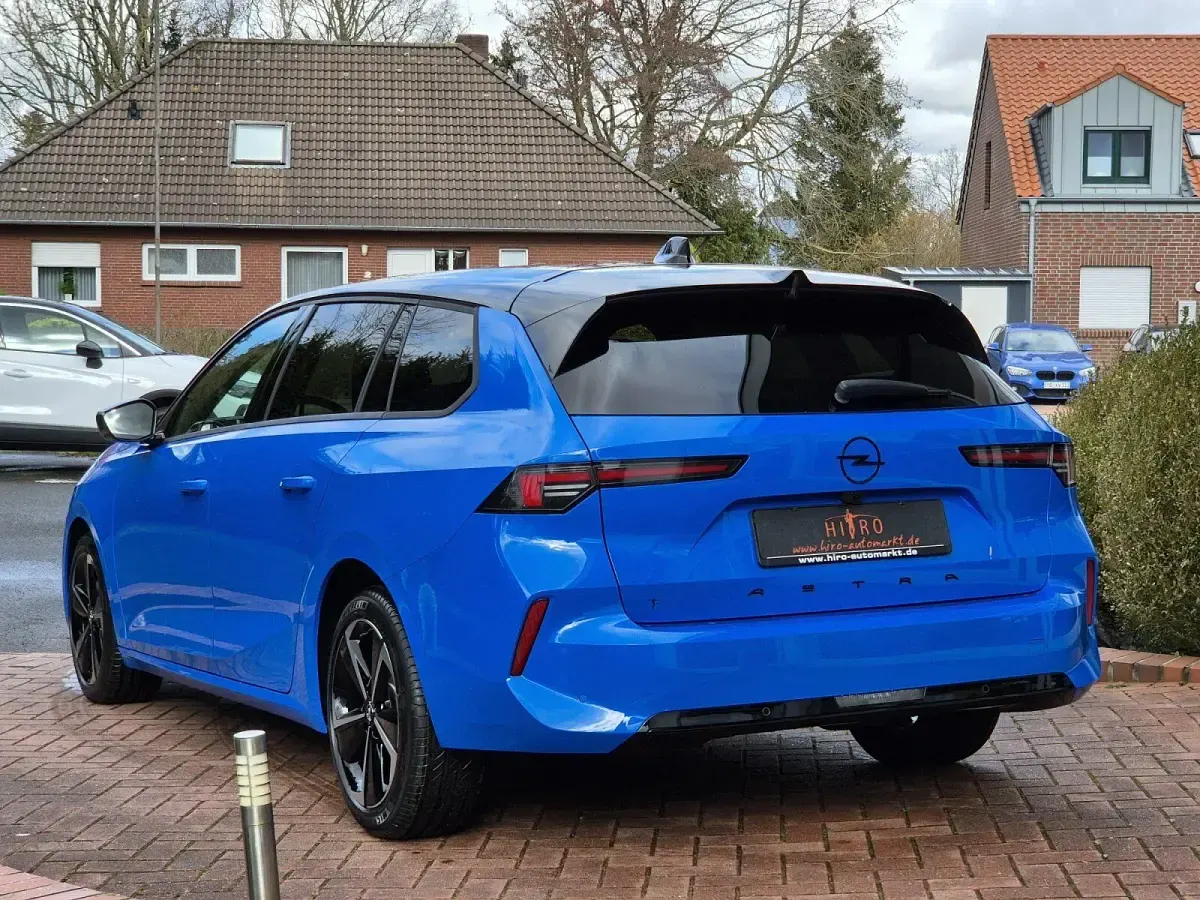 Gebraucht Opel Astra 131 PS (96 kW) 2025 Athletik blau Kombi