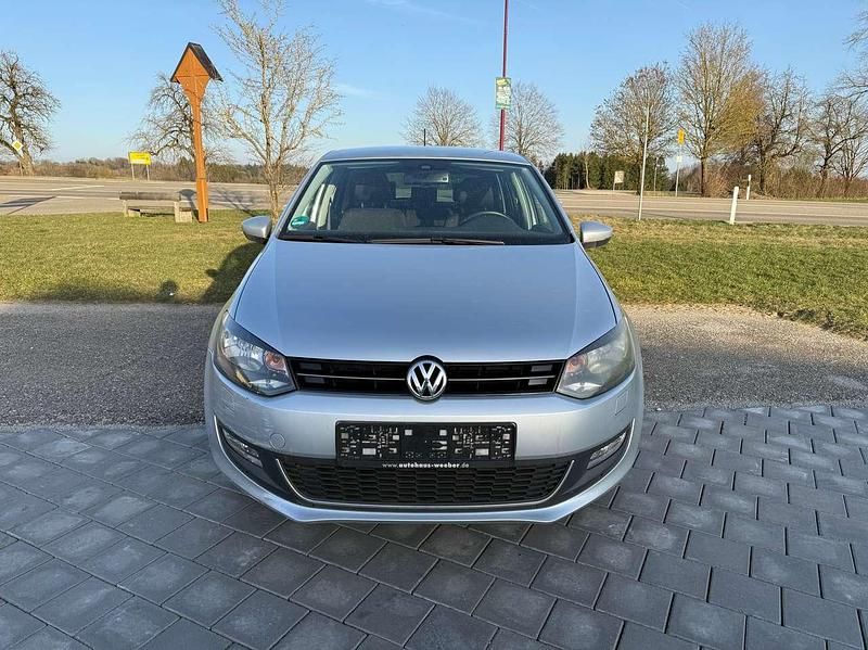 Gebraucht VW Polo Life 69 PS (50 kW) 2014 Reflexsilber metallic Kleinwagen