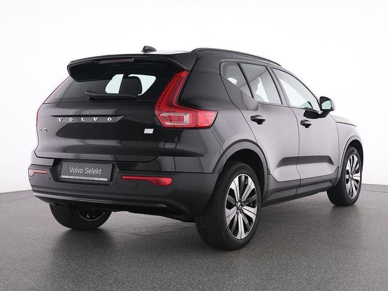 Gebraucht Volvo XC40 Core 169 kW (230 PS) 2022 Grau SUV
