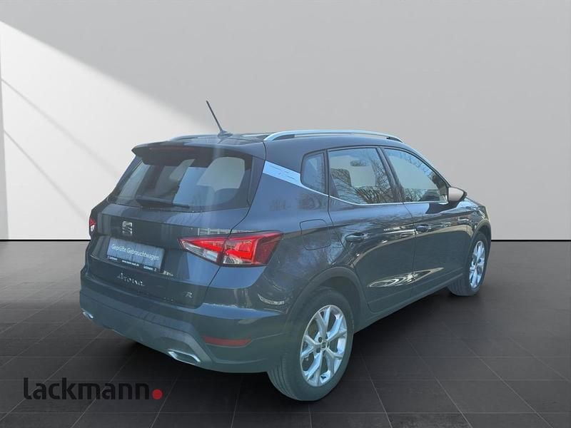 Gebraucht Seat Arona FR 110 PS (80 kW) 2023 Grau SUV