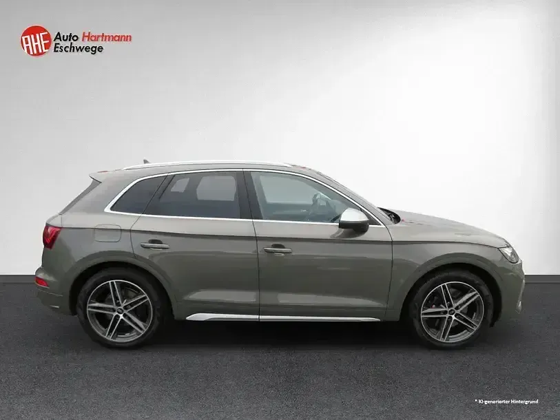 Gebraucht Audi SQ5 Business 341 PS (250 kW) 2024 Chronosgrau (metallic) SUV