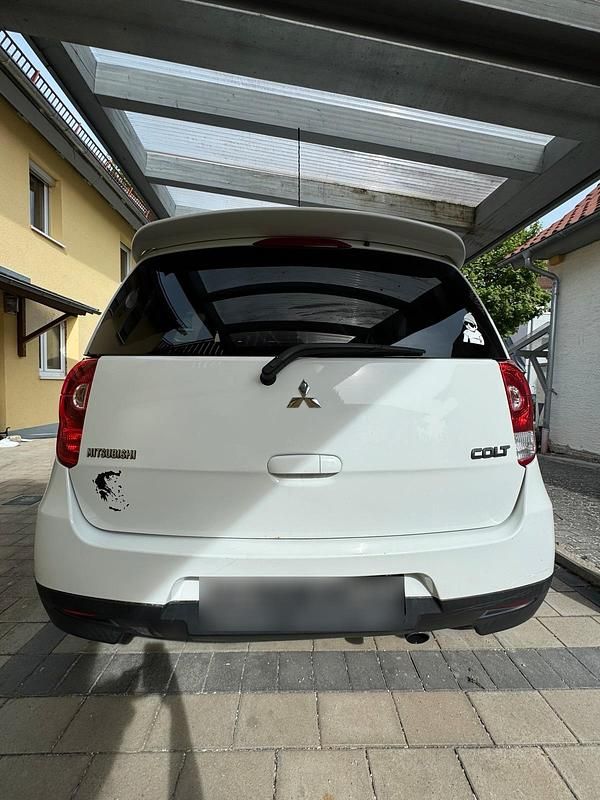 Gebraucht Mitsubishi Colt 95 PS (69 kW) 2008 Weiß Kombi