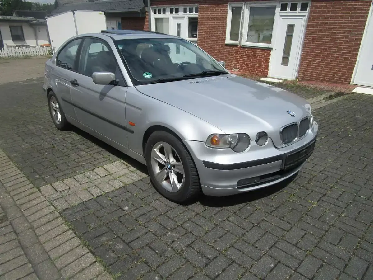 Gebraucht BMW 316 116 PS (85 kW) 2002 Grau Limousine