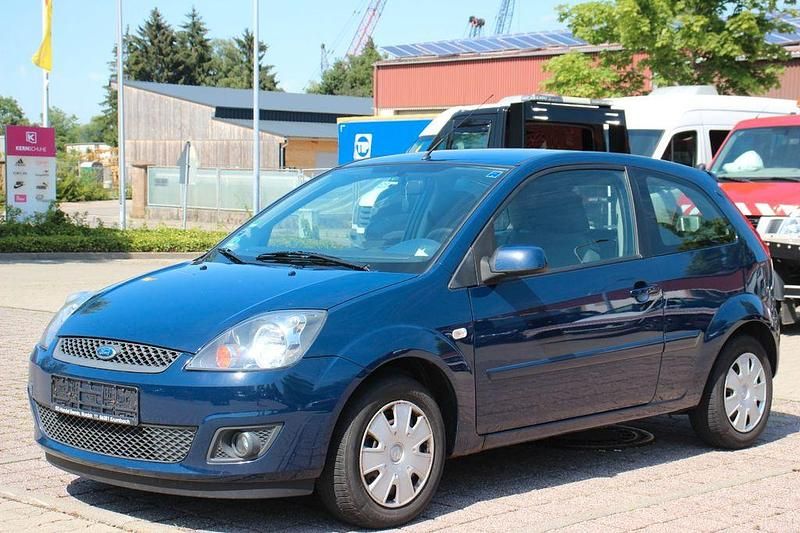 Blau Gebraucht 2008 Ford Fiesta Kleinwagen | 790 € (Superpreis) - Bild 1/4