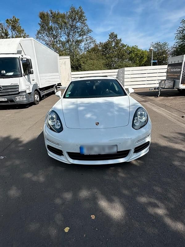 Gebraucht Porsche Panamera Executive 420 PS (308 kW) 2014 Weiß Kleinwagen
