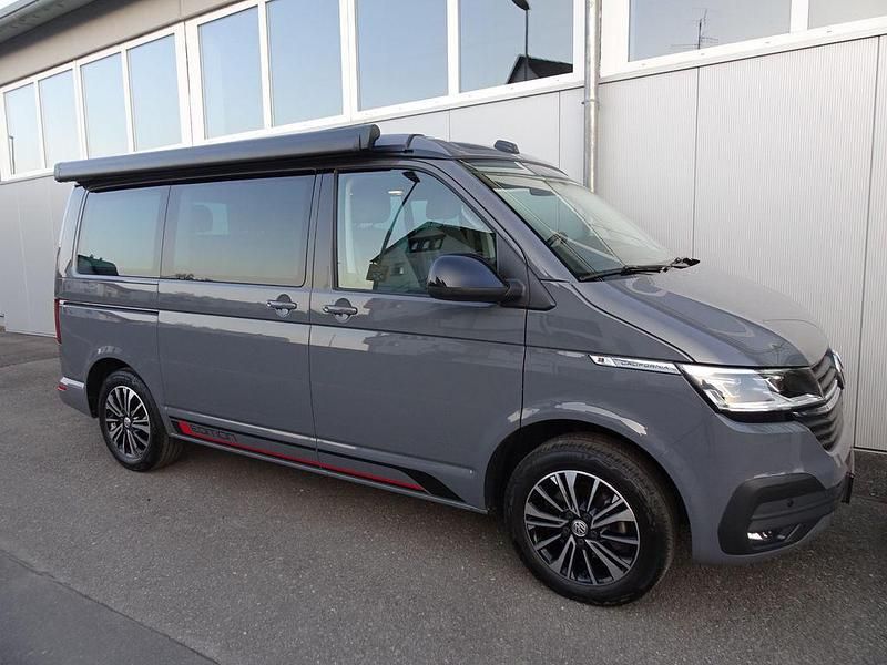 Gebraucht VW California Beach 150 PS (110 kW) 2023 Grau Van