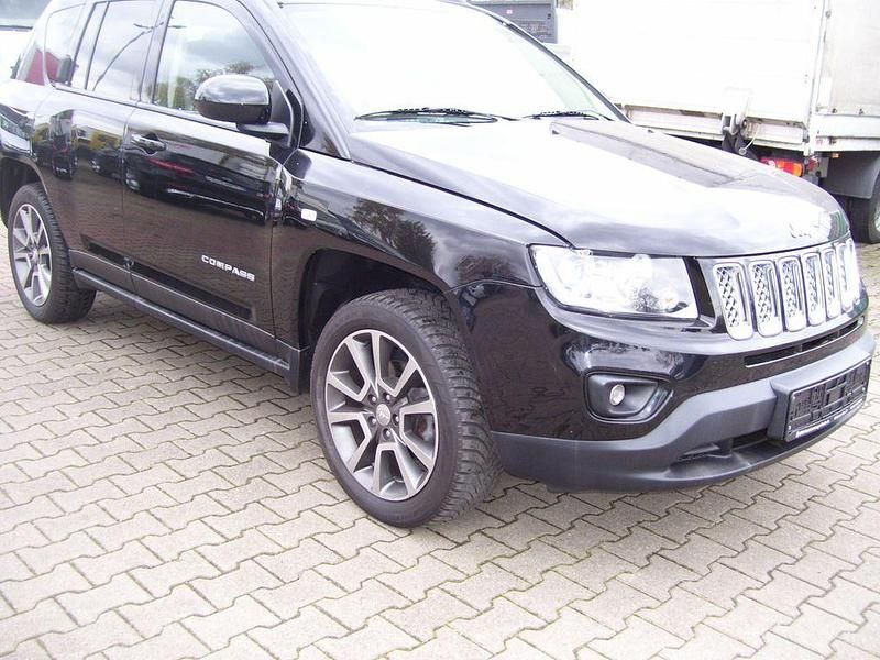 Schwarz Gebraucht 2016 Jeep Compass Limited SUV | 9.900 € (Fairer Preis) - Bild 1/4
