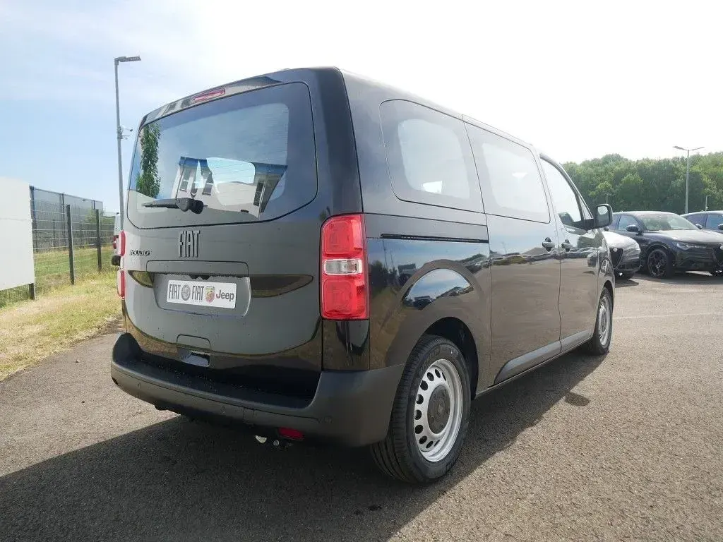 Neu Fiat Scudo 179 PS (131 kW) 2026 Schwarz Van