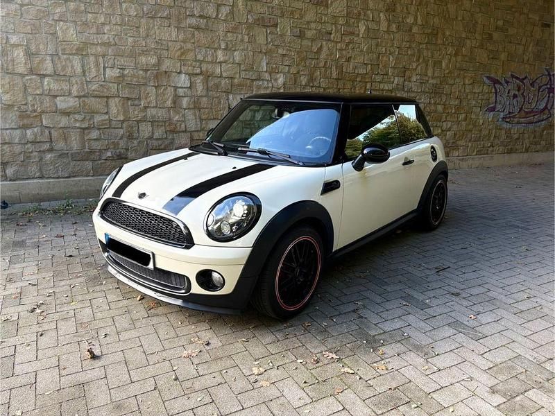 Beige Gebraucht 2008 Mini Cooper Kleinwagen | 5.700 € (Fairer Preis) - Bild 1/4
