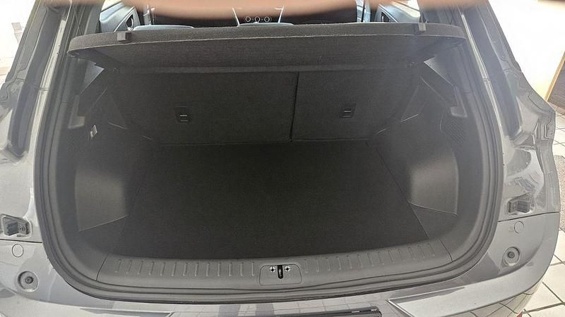 Neu DFSK Fengon 106 PS (77 kW) 2026 Grau SUV