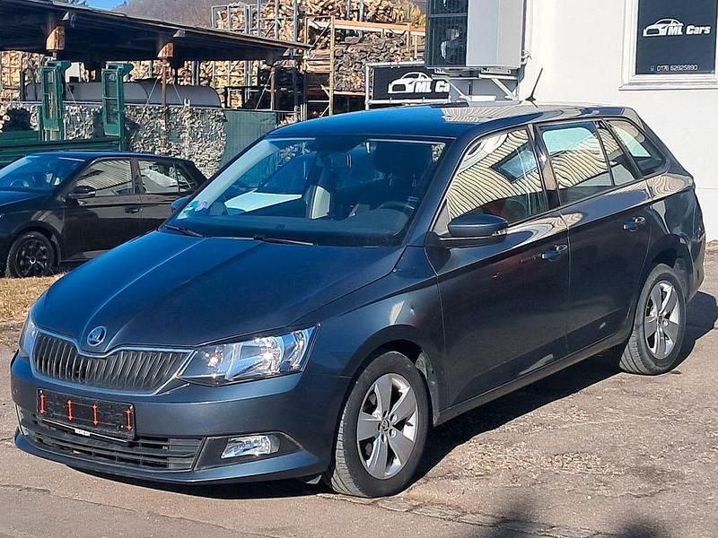 Gebraucht Skoda Fabia Ambition 90 PS (66 kW) 2016 Grau Kombi