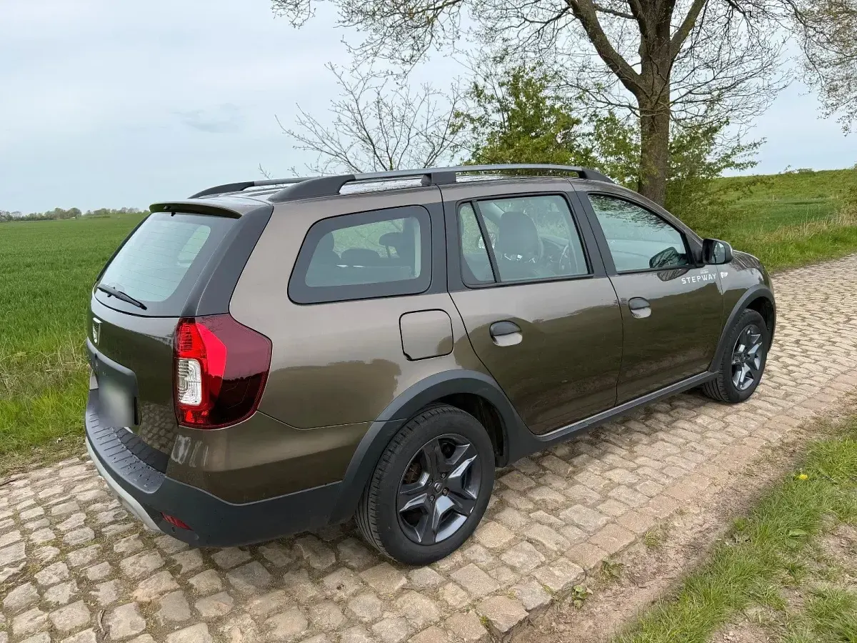 Gebraucht Dacia Logan MCV Stepway 90 PS (66 kW) 2018 Braun Kombi