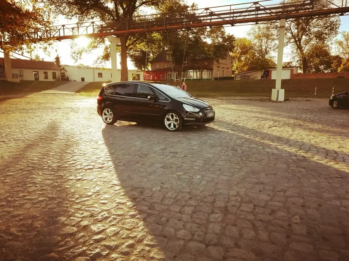 Gebraucht Ford S-MAX Titanium S 200 PS (147 kW) 2012 Schwarz Van / Kleinbus