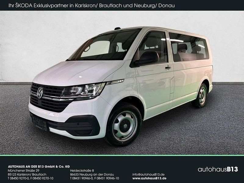 Second-hand VW Multivan Trendline 150 CP (110 kW) 2020 Alb Monovolum