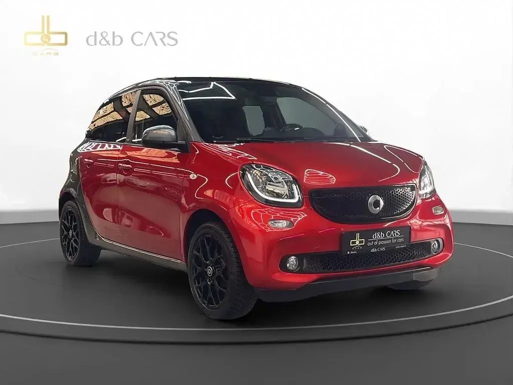 Second-hand Smart ForFour Basis 90 CP (66 kW) 2016 Roșu Hatchback