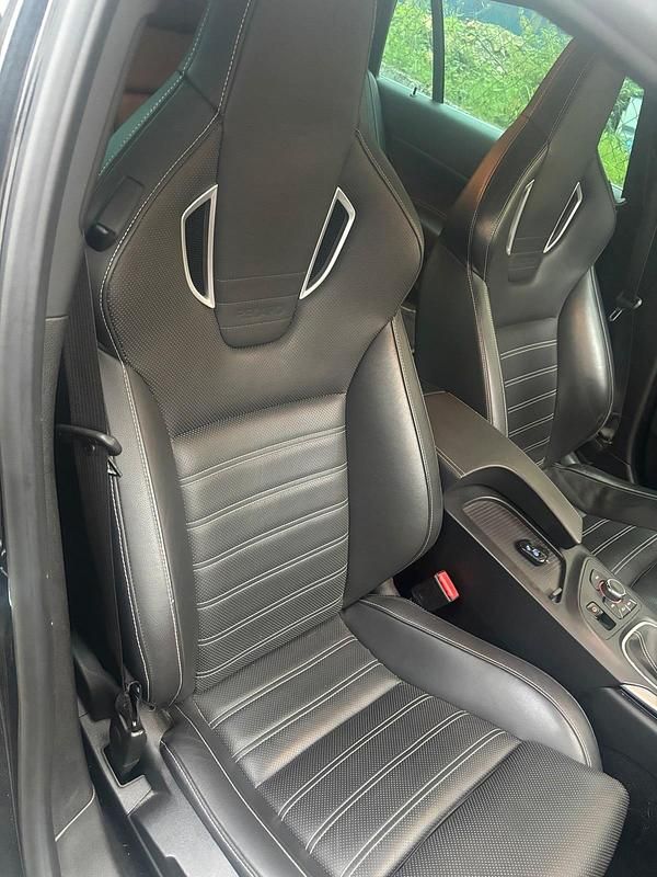 Gebraucht Opel Insignia OPC 325 PS (239 kW) 2013 Schwarz Kombi