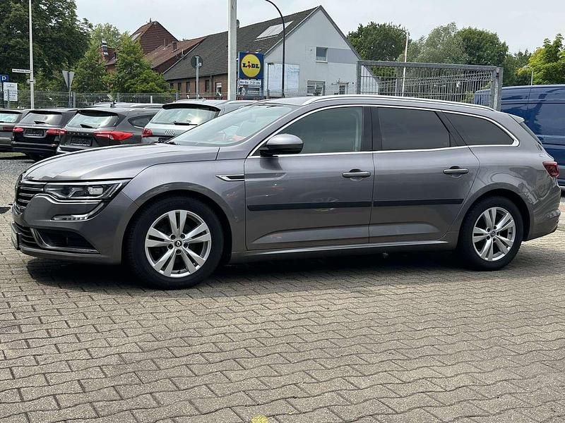 Gebraucht Renault Talisman GrandTour Life 150 PS (110 kW) 2019 Grau cassiopee Kombi
