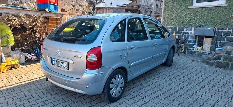 Gebraucht Citroën Xsara Picasso 116 PS (85 kW) 2009 Van / Kleinbus
