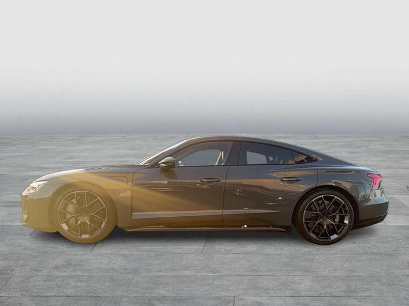 Gebraucht Audi e-tron GT quattro Performance 620 kW (843 PS) 2024 Grau Limousine