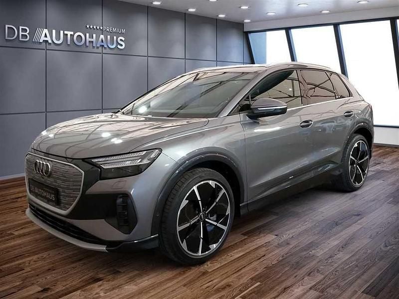 Grau Gebraucht 2023 Audi Q4 e-tron Ambiente SUV | 28.920 € (Superpreis) - Bild 1/4
