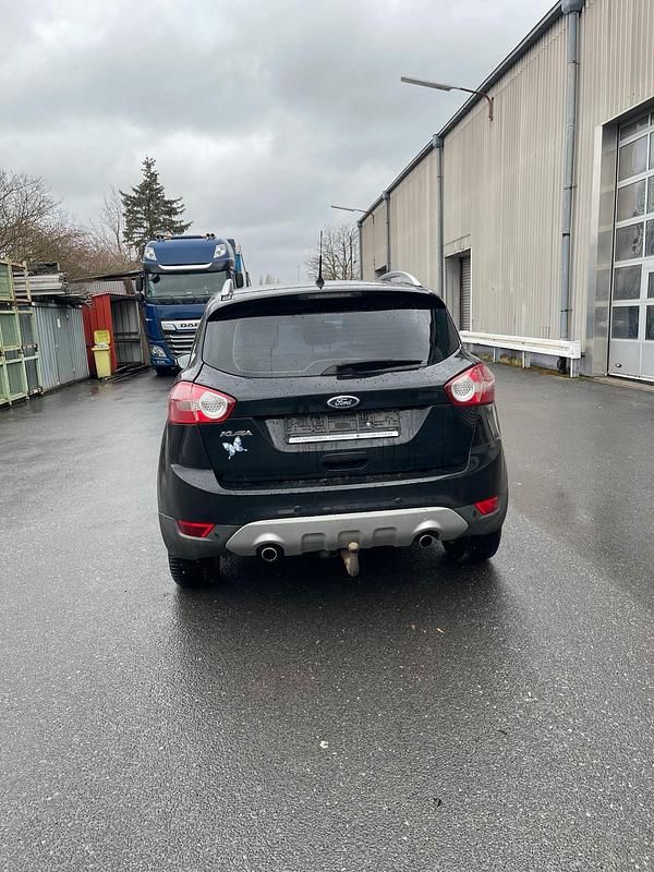 Gebraucht Ford Kuga 140 PS (102 kW) 2011 Schwarz SUV