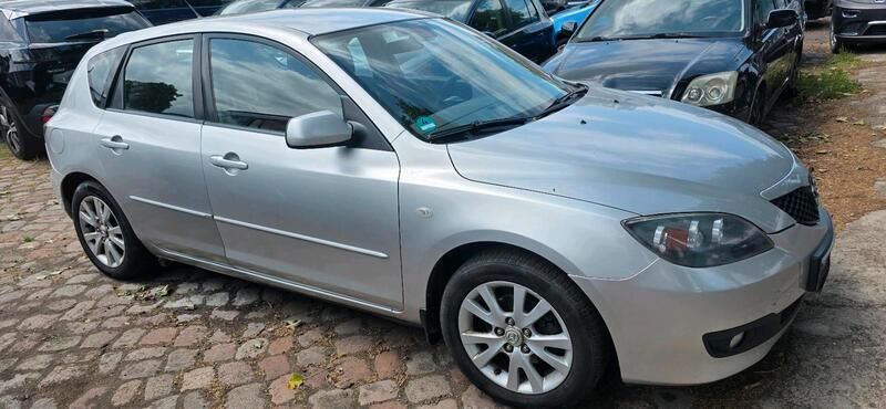 Silber Gebraucht 2006 Mazda 3 Kleinwagen | 1.180 € (Fairer Preis) - Bild 1/4