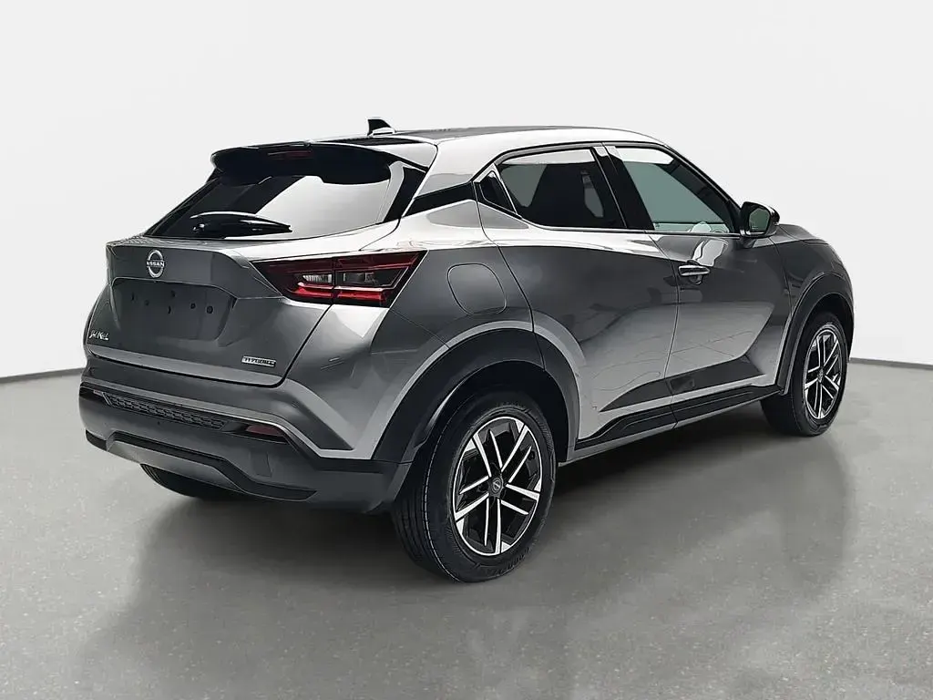 Neu Nissan Juke N-Connecta 143 PS (105 kW) 2026 Grau SUV