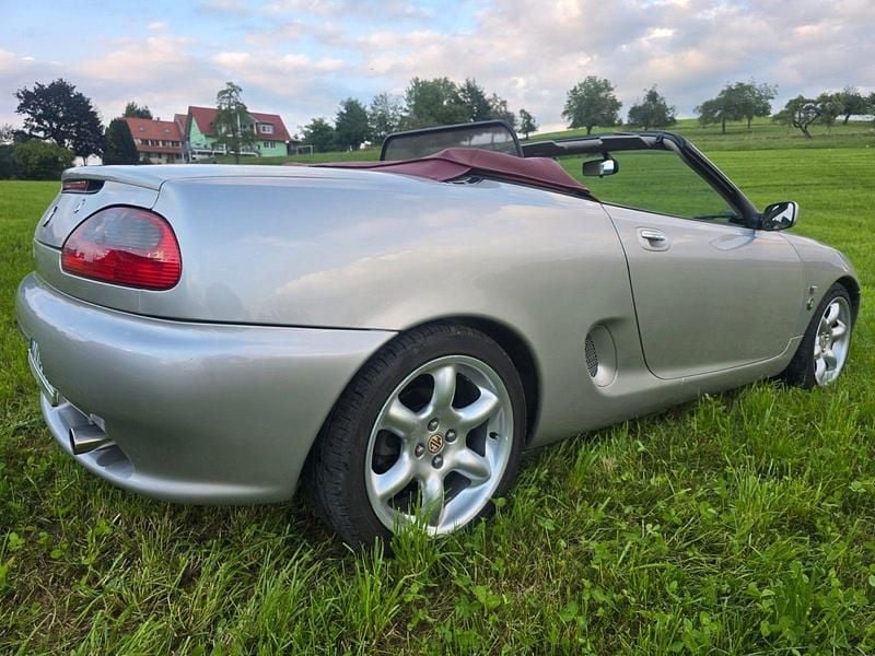 Gebraucht MG F 120 PS (88 kW) 1999 Silber Cabrio
