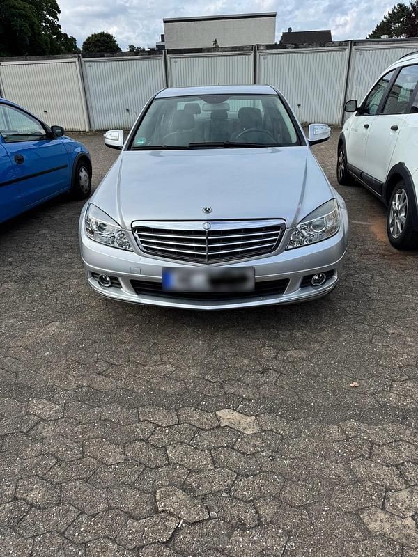 Gebraucht Mercedes C180 120 PS (88 kW) 2007 Silber Limousine