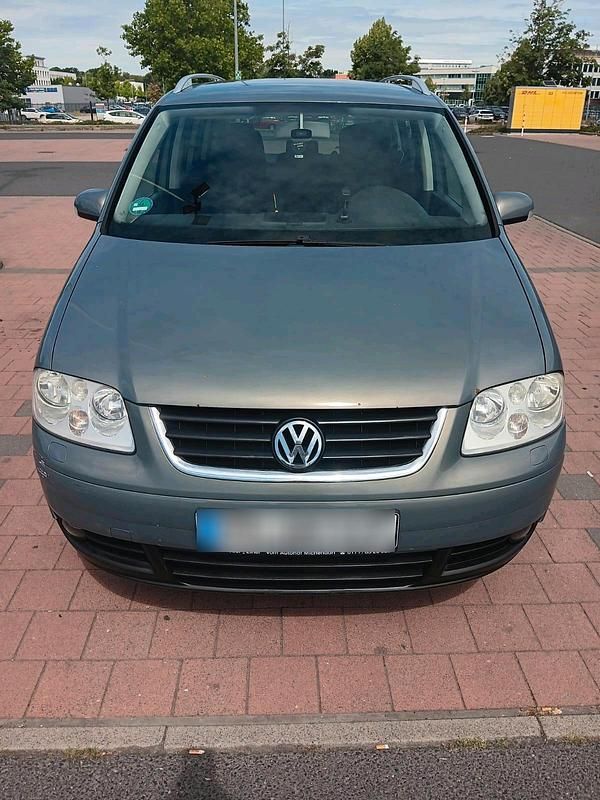 Gebraucht VW Touran 140 PS (102 kW) 2006 Grau Van / Kleinbus