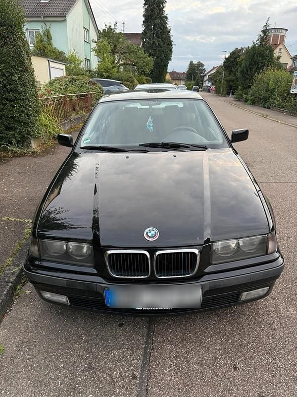 Gebraucht BMW 316 Compact 102 PS (75 kW) 1998 Schwarz Kleinwagen