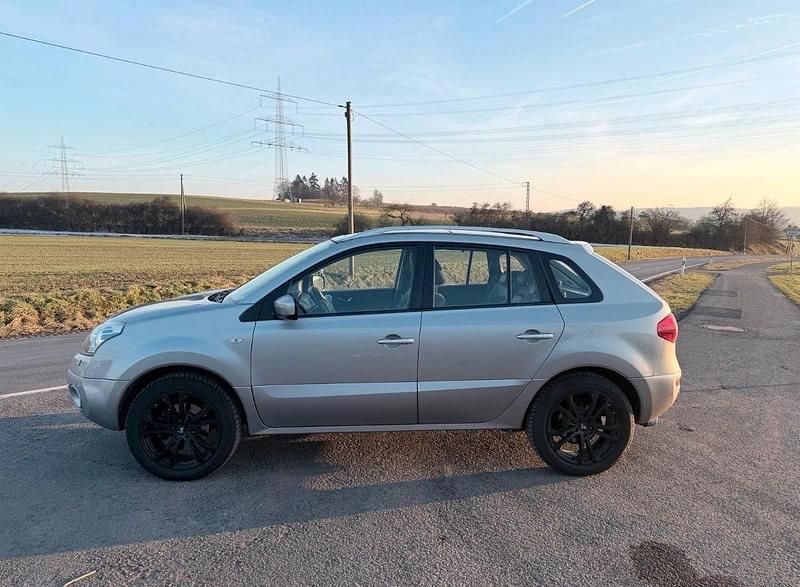 Gebraucht Renault Koleos Bose Edition 150 PS (110 kW) 2009 Silber SUV