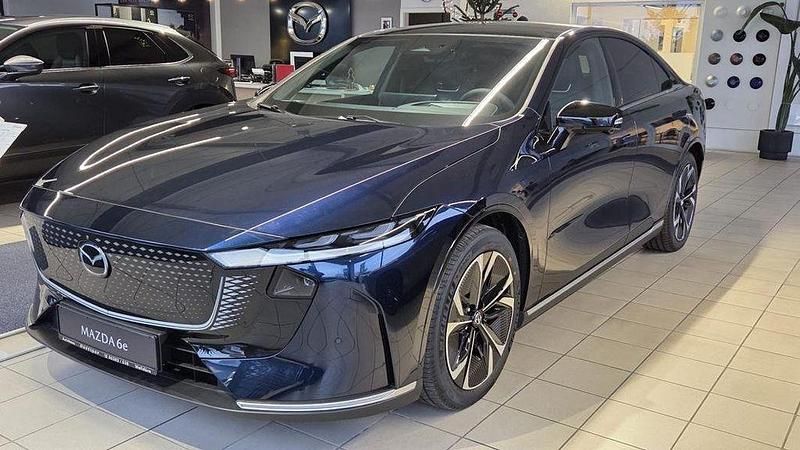 Blau Neu 2025 Mazda 6e Limousine | 39.900 € (Fairer Preis) - Bild 1/2