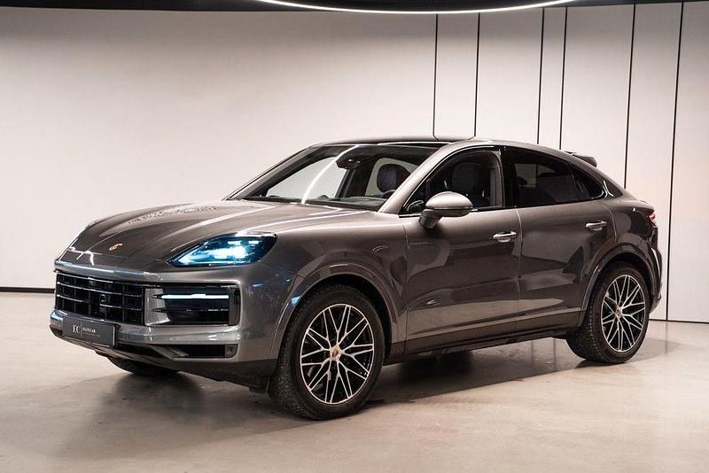 Gebraucht Porsche Cayenne Chrono 354 PS (260 kW) 2023 Grau SUV