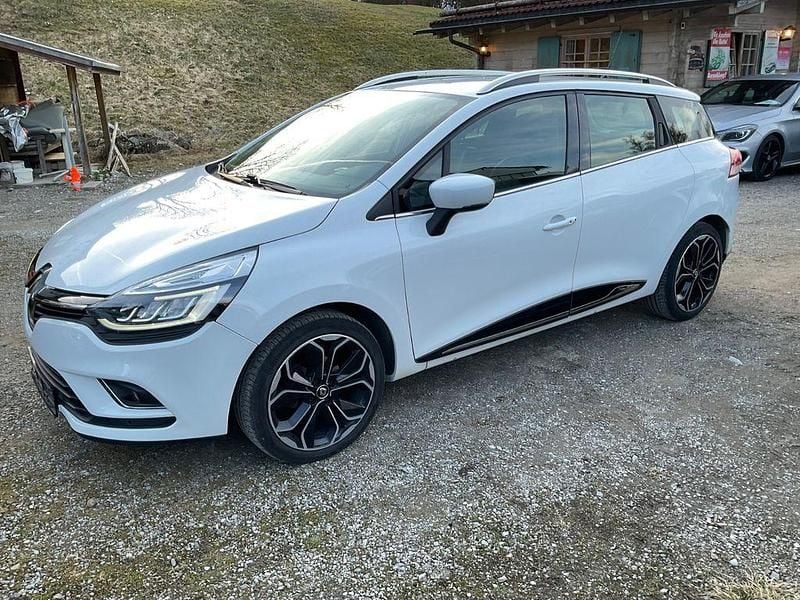 Gebraucht Renault Clio IV Intens 118 PS (86 kW) 2017 Weiß Limousine