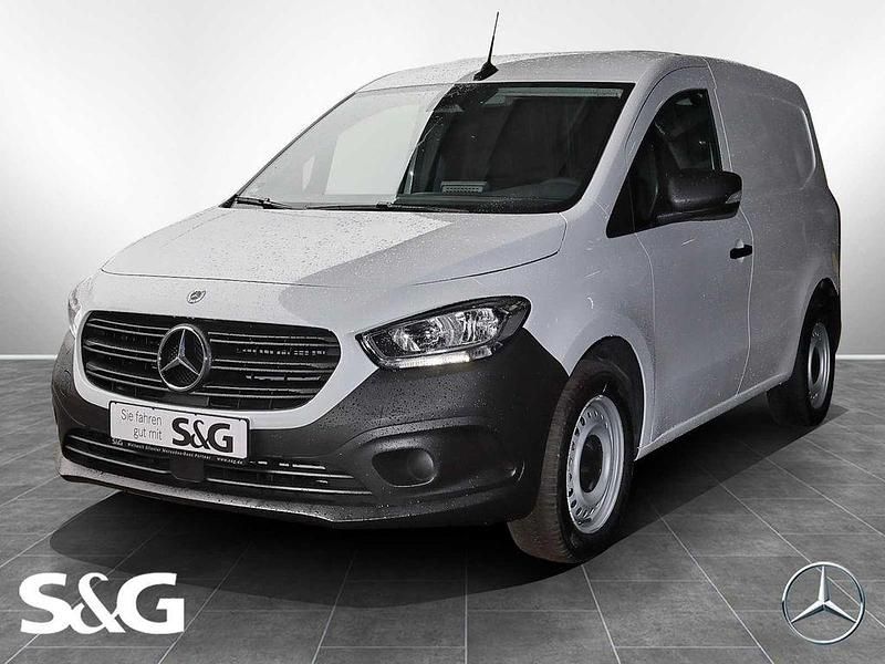 Arktikweiß Gebraucht 2025 Mercedes Citan 110 Van / Kleinbus | 27.499 € (Teuer) - Bild 1/3