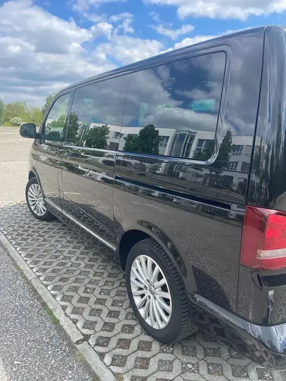 Gebraucht VW Multivan California 179 PS (131 kW) 2013 Schwarz Van / Kleinbus