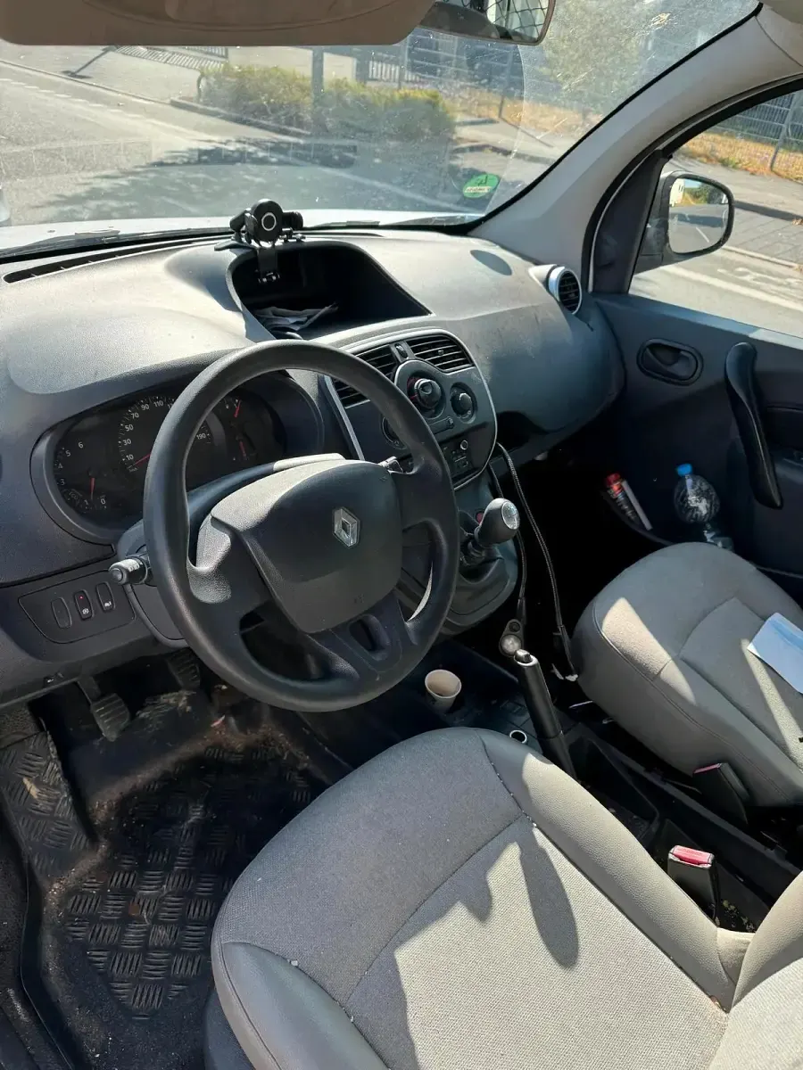 Gebraucht Renault Kangoo 95 PS (69 kW) 2020 Weiß Van / Kleinbus