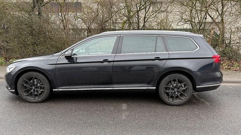 Gebraucht VW Passat 190 PS (139 kW) 2019 Schwarz Kombi